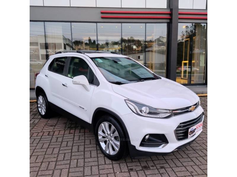 CHEVROLET - TRACKER - 2018/2018 - Branca - R$ 93.900,00