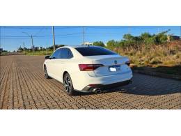 VOLKSWAGEN - JETTA - 2023/2023 - Branca - R$ 199.900,00