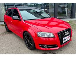 AUDI - A3 - 2009/2009 - Vermelha - R$ 89.900,00