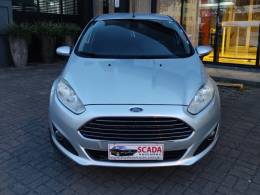 FORD - FIESTA - 2013/2014 - Prata - R$ 46.900,00