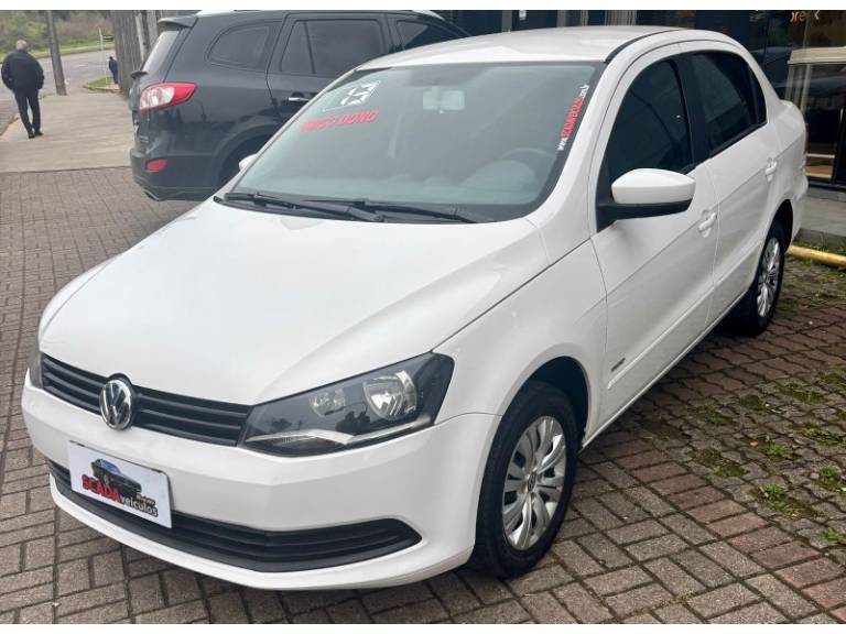 VOLKSWAGEN - VOYAGE - 2012/2013 - Branca - R$ 43.900,00