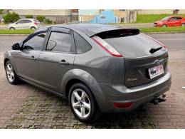 FORD - FOCUS - 2013/2013 - Cinza - R$ 35.900,00