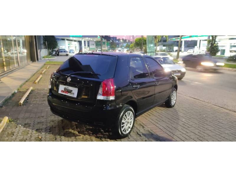 FIAT - PALIO - 2010/2010 - Preta - R$ 29.900,00
