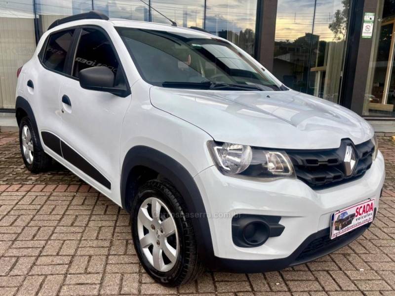 RENAULT - KWID - 2018/2018 - Branca - R$ 39.000,00