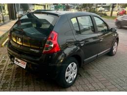 RENAULT - SANDERO - 2008/2009 - Verde - R$ 28.900,00