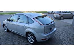 FORD - FOCUS - 2013/2013 - Prata - R$ 46.900,00