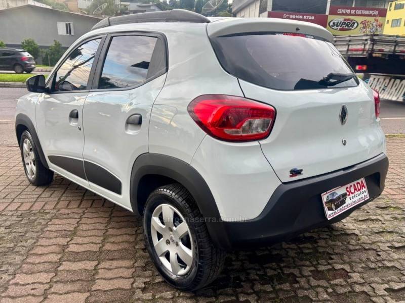 RENAULT - KWID - 2018/2018 - Branca - R$ 39.000,00