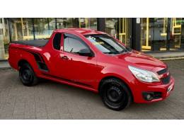 CHEVROLET - MONTANA - 2014/2015 - Vermelha - R$ 48.900,00