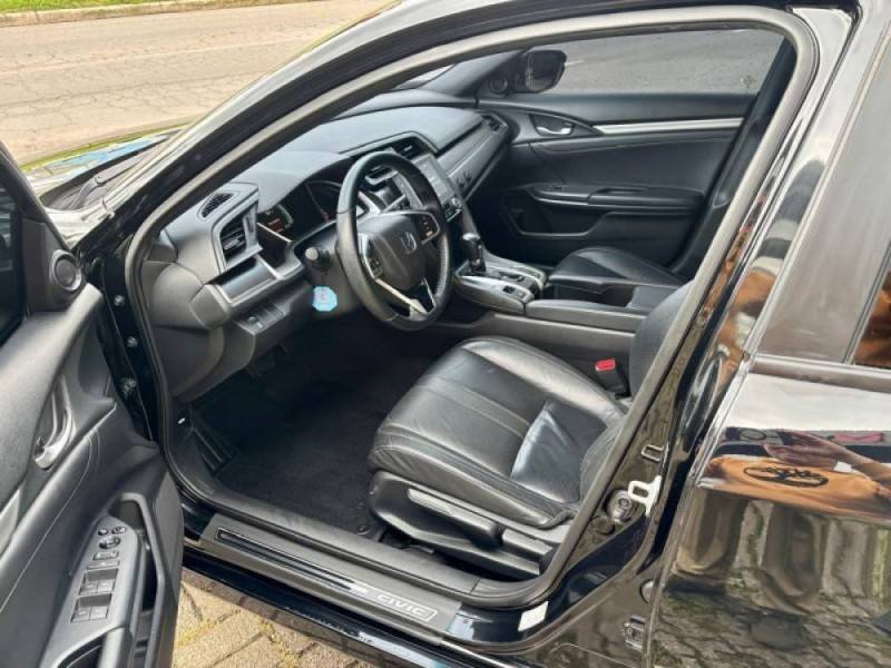 HONDA - CIVIC - 2018/2018 - Preta - R$ 111.900,00