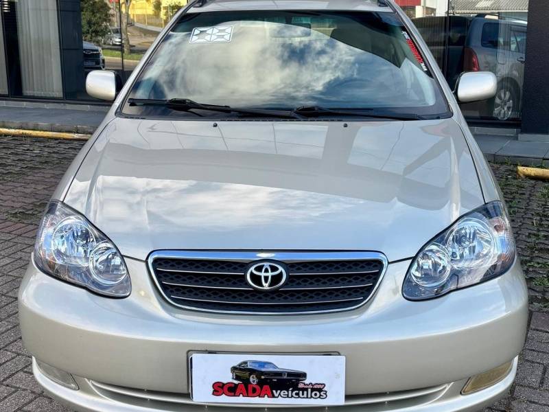 TOYOTA - FIELDER - 2007/2008 - Dourada - R$ 48.900,00