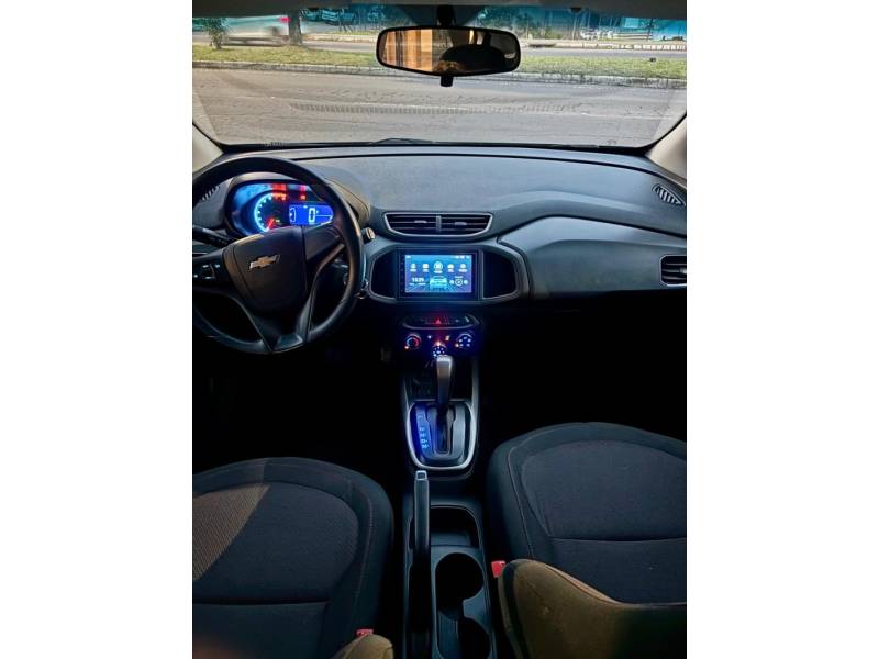 CHEVROLET - ONIX - 2014/2014 - Preta - R$ 55.900,00