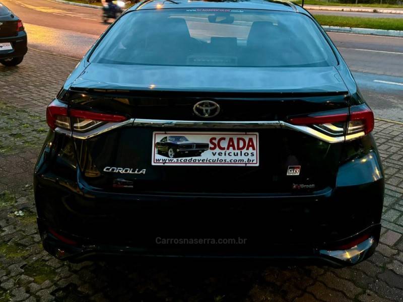 TOYOTA - COROLLA - 2022/2022 - Preta - R$ 149.900,00