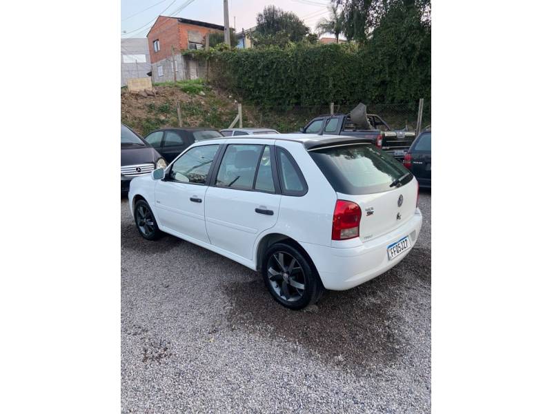 VOLKSWAGEN - GOL - 2013/2014 - Branca - R$ 29.900,00