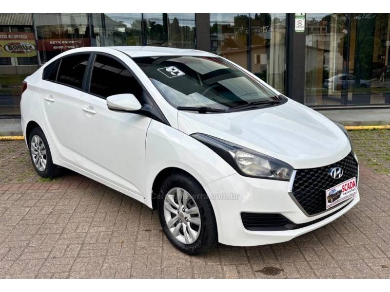 HYUNDAI - HB20S - 2019/2019 - Branca - R$ 61.900,00