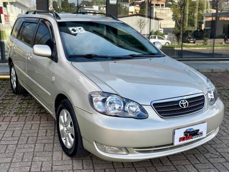 TOYOTA - FIELDER - 2007/2008 - Dourada - R$ 48.900,00