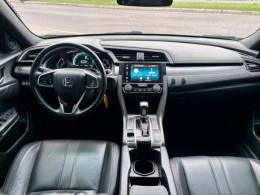 HONDA - CIVIC - 2018/2018 - Preta - R$ 111.900,00