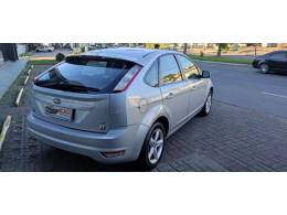 FORD - FOCUS - 2013/2013 - Prata - R$ 46.900,00